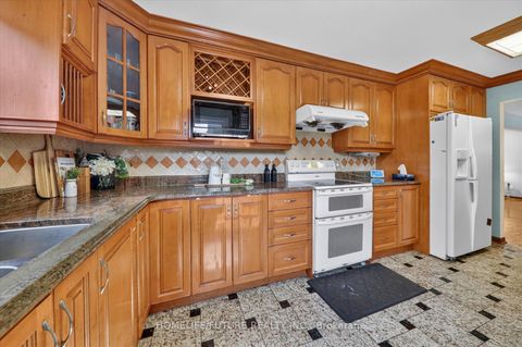 Photo 15 at 24 Cleethorpes Boulevard, Malvern West, Toronto