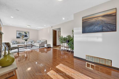 Photo 27 at 24 Cleethorpes Boulevard, Malvern West, Toronto