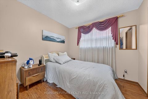 Photo 30 at 24 Cleethorpes Boulevard, Malvern West, Toronto