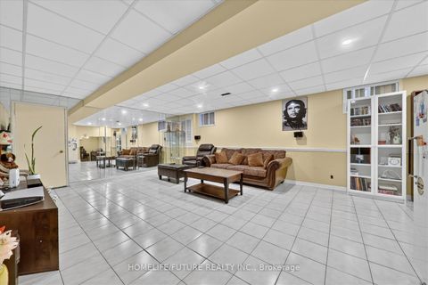 Photo 38 at 24 Cleethorpes Boulevard, Malvern West, Toronto