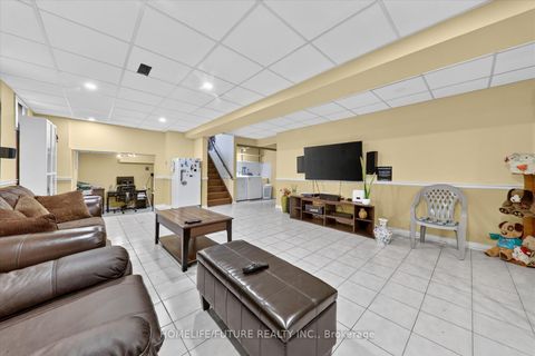 Photo 39 at 24 Cleethorpes Boulevard, Malvern West, Toronto