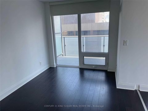 Photo 11 at 1602 - 1080 Bay Street, Bay Street Corridor, Toronto
