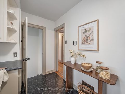 Photo 13 at 37 Chilton Road, East York, Toronto