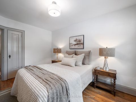 Photo 16 at 37 Chilton Road, East York, Toronto