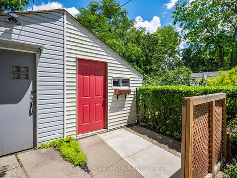 Photo 33 at 37 Chilton Road, East York, Toronto