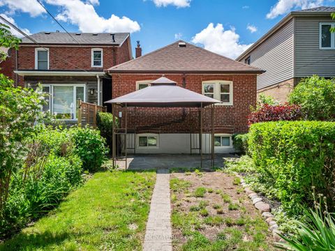 Photo 35 at 37 Chilton Road, East York, Toronto