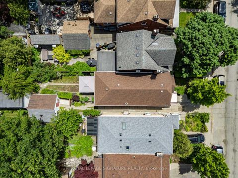Photo 38 at 37 Chilton Road, East York, Toronto