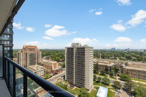 Photo 13 at 1611 - 127 Broadway Avenue, Mount Pleasant West, Toronto