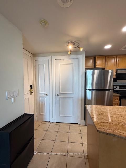 Photo 2 at 709 - 2737 Keele Street, CFB, Toronto