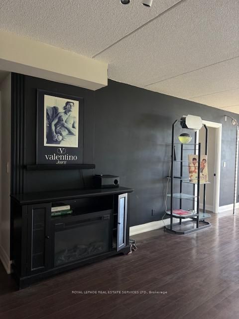 Photo 14 at 709 - 2737 Keele Street, CFB, Toronto