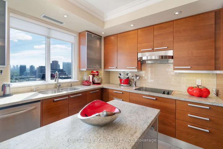 Photo 14 at 1402 - 660 Sheppard Avenue E, Bayview Village, Toronto