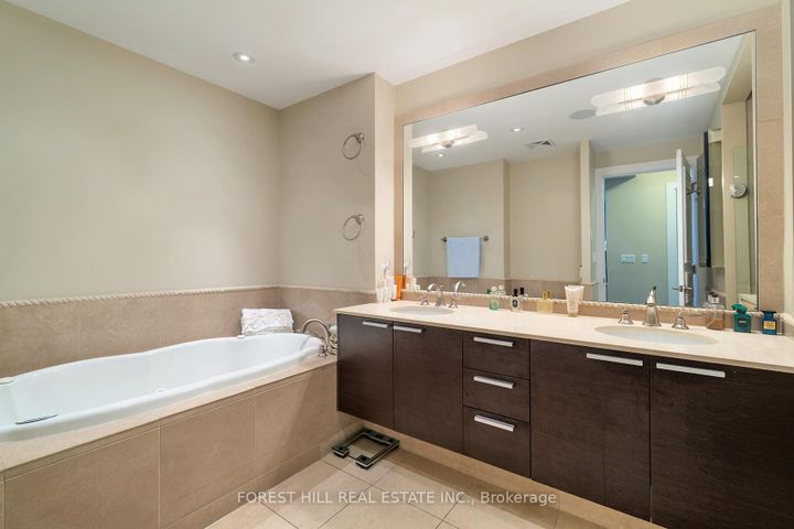 Photo 25 at 1402 - 660 Sheppard Avenue E, Bayview Village, Toronto