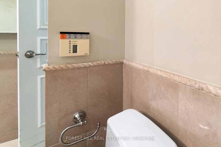 Photo 29 at 1402 - 660 Sheppard Avenue E, Bayview Village, Toronto