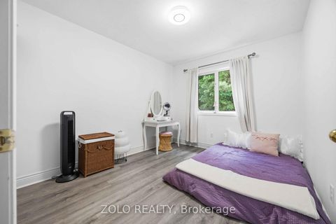 Photo 14 at 82 Piperbrook Crescent, West Hill, Toronto
