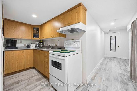 Photo 17 at 82 Piperbrook Crescent, West Hill, Toronto