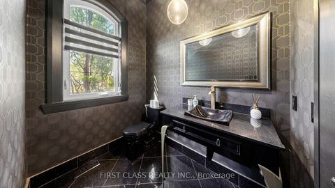 Photo 4 at 38 Maple Grove Avenue, Oak Ridges, Richmond Hill