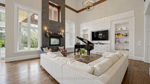 Photo 6 at 38 Maple Grove Avenue, Oak Ridges, Richmond Hill