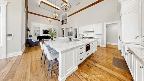 Photo 8 at 38 Maple Grove Avenue, Oak Ridges, Richmond Hill