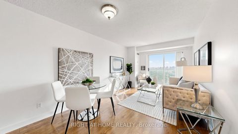 Photo 9 at 2308 - 18 Harrison Garden Boulevard, Willowdale East, Toronto