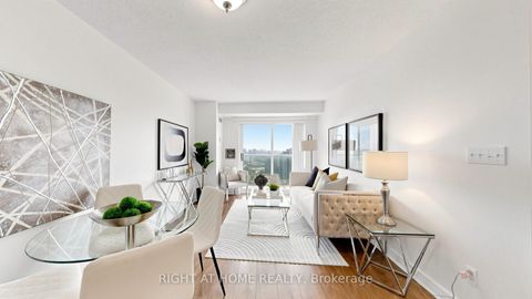 Photo 10 at 2308 - 18 Harrison Garden Boulevard, Willowdale East, Toronto