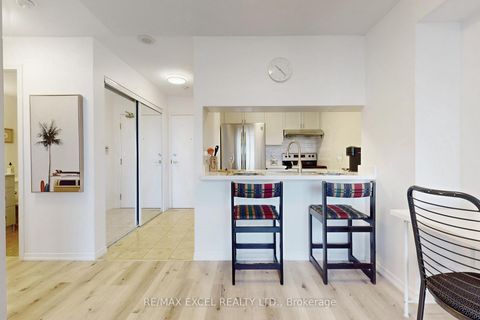Photo 21 at 2302 - 8 Hillcrest Avenue, Willowdale East, Toronto