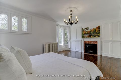 Photo 16 at 379 Huron Street, University, Toronto