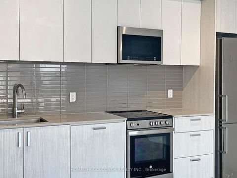 Photo 14 at 107 - 117 Ford Street S, Pellam Park, Toronto