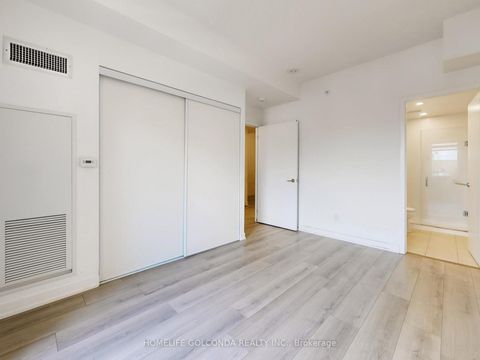 Photo 26 at 107 - 117 Ford Street S, Pellam Park, Toronto