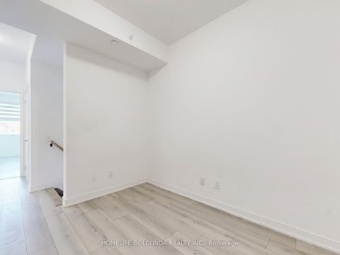Photo 38 at 107 - 117 Ford Street S, Pellam Park, Toronto