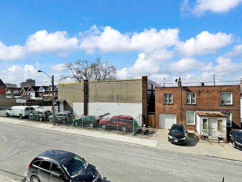Photo 42 at 107 - 117 Ford Street S, Pellam Park, Toronto