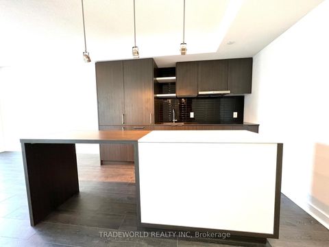 Photo 4 at 4203 - 100 Harbour Street, Waterfront Communities C1, Toronto
