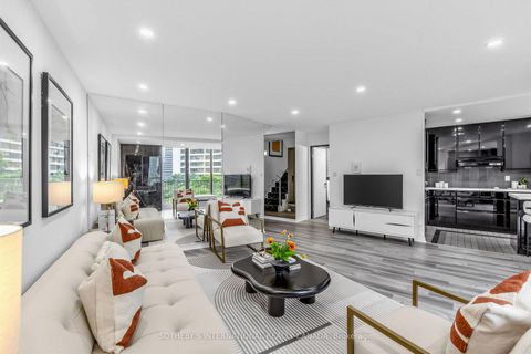 Photo 8 at 1008 - 33 Harbour Square, Waterfront Communities C1, Toronto