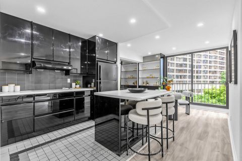 Photo 11 at 1008 - 33 Harbour Square, Waterfront Communities C1, Toronto