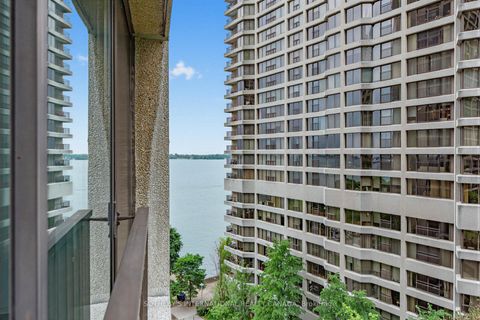 Photo 17 at 1008 - 33 Harbour Square, Waterfront Communities C1, Toronto