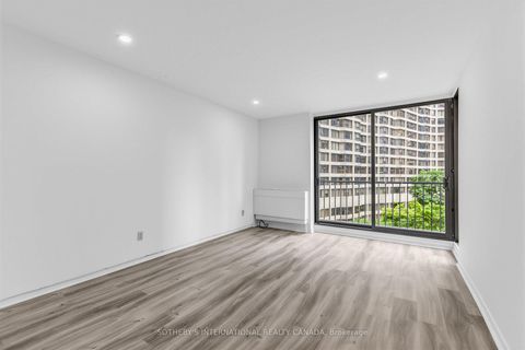 Photo 26 at 1008 - 33 Harbour Square, Waterfront Communities C1, Toronto
