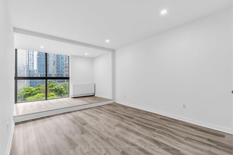 Photo 29 at 1008 - 33 Harbour Square, Waterfront Communities C1, Toronto