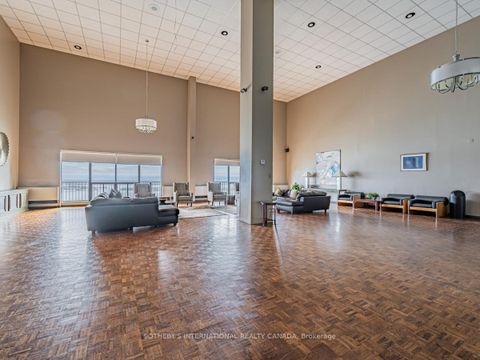 Photo 38 at 1008 - 33 Harbour Square, Waterfront Communities C1, Toronto