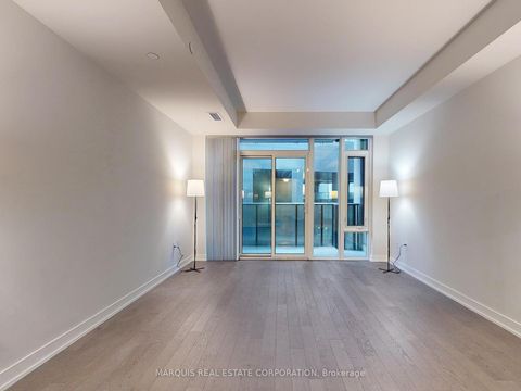 Photo 2 at 505 - 330 Richmond Street W, Waterfront Communities C1, Toronto