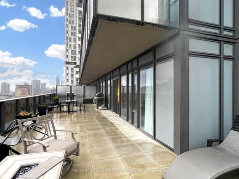 Photo 15 at 505 - 330 Richmond Street W, Waterfront Communities C1, Toronto