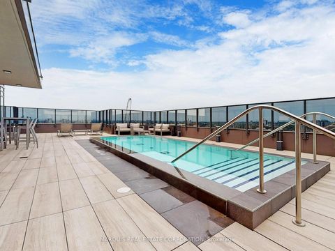 Photo 17 at 505 - 330 Richmond Street W, Waterfront Communities C1, Toronto