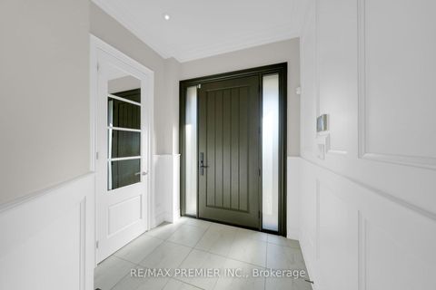 Photo 2 at 67 Garyscholl Road, Vellore Village, Vaughan