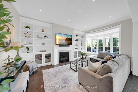 Photo 11 at 67 Garyscholl Road, Vellore Village, Vaughan