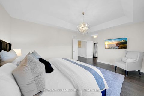 Photo 23 at 67 Garyscholl Road, Vellore Village, Vaughan