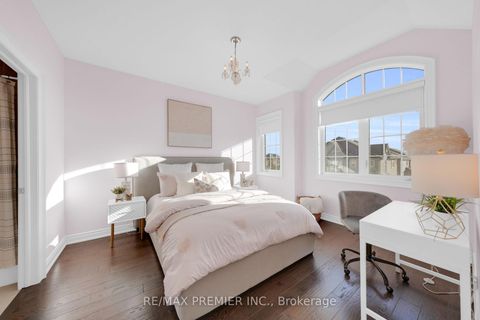 Photo 34 at 67 Garyscholl Road, Vellore Village, Vaughan