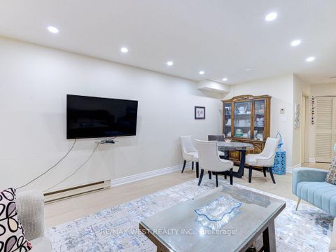 Photo 12 at 22 - 83 Irwin Road, Old Rexdale, Toronto