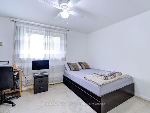 Photo 14 at 22 - 83 Irwin Road, Old Rexdale, Toronto