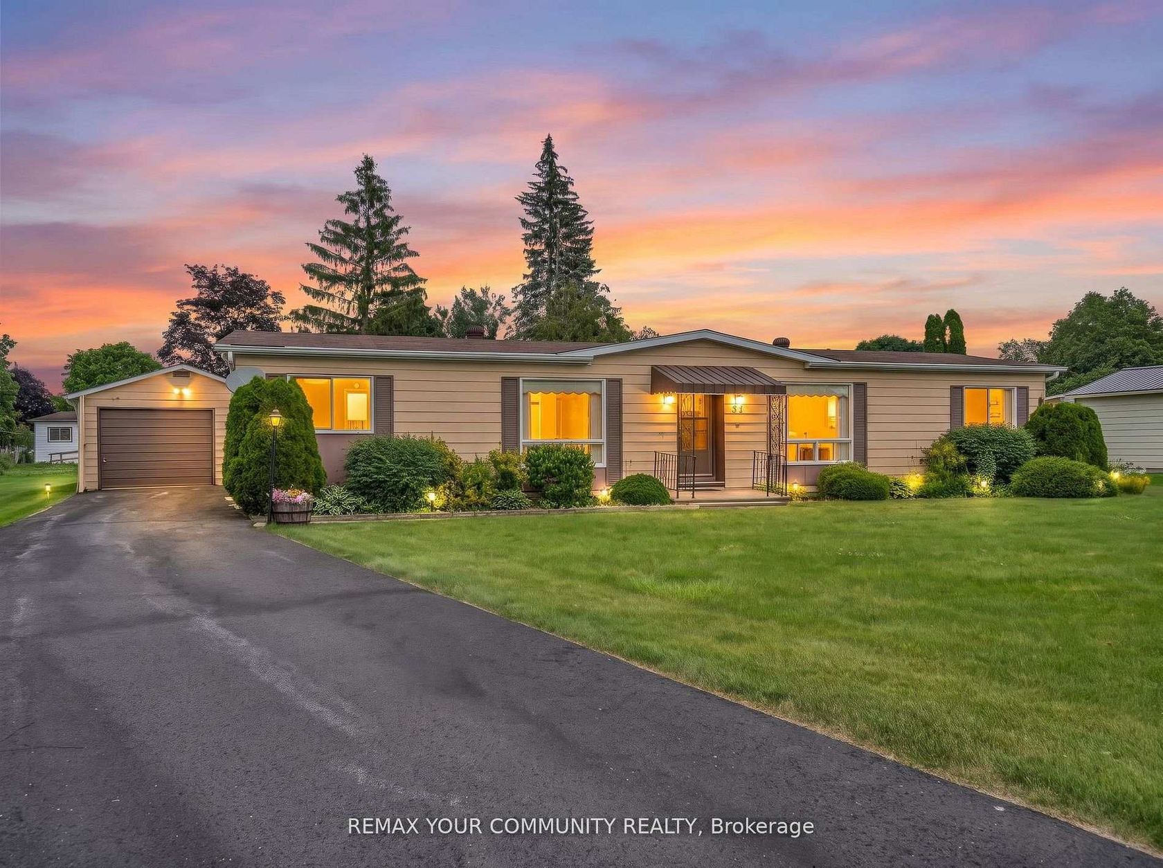 22 Emery Court, Sutton & Jackson