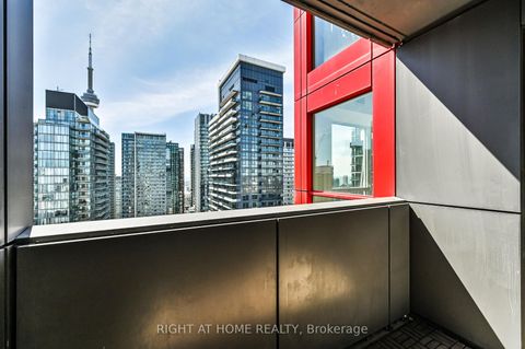 Photo 13 at 3506 - 318 Richmond Street W, Waterfront Communities C1, Toronto