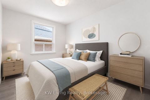 Photo 12 at 26 Garthwood Drive, Kennedy Park, Toronto