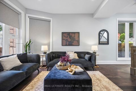 Photo 4 at 42 Ennerdale Road, Fairbank, Toronto